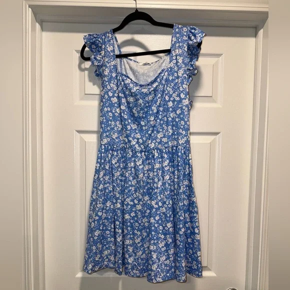 Blue Flutter Sleeve Casual Sundress - Picture 1 of 3